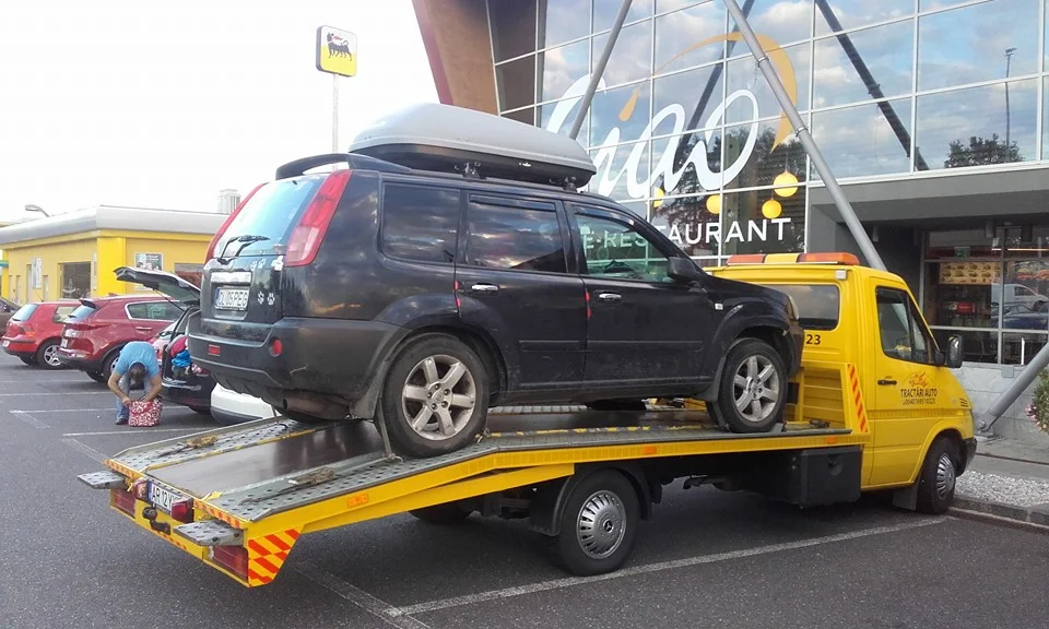 Tractari Platforma Auto Nadlac: 0769510323